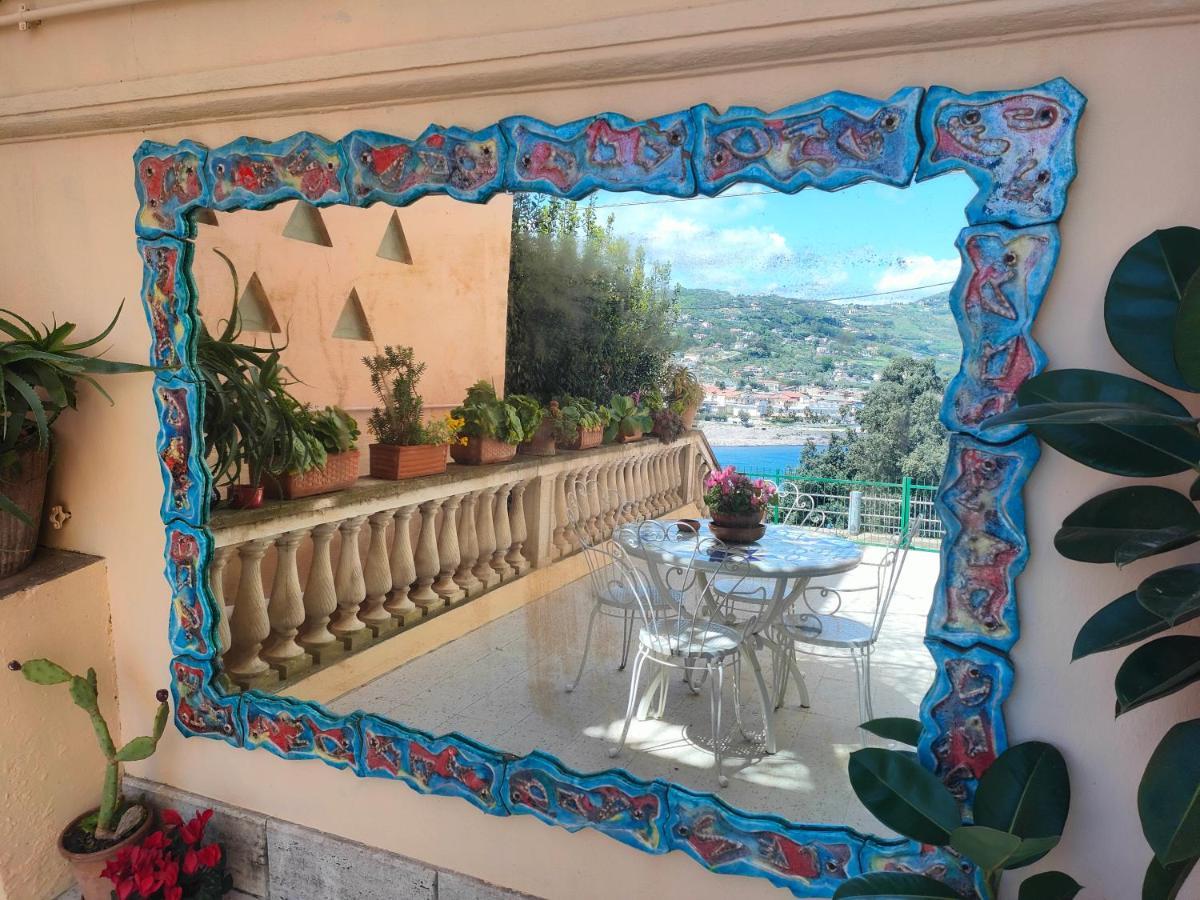 Panoramic Apartments In Villa In Center "The Beach And The Cliff" 1 Agropoli Exterior foto